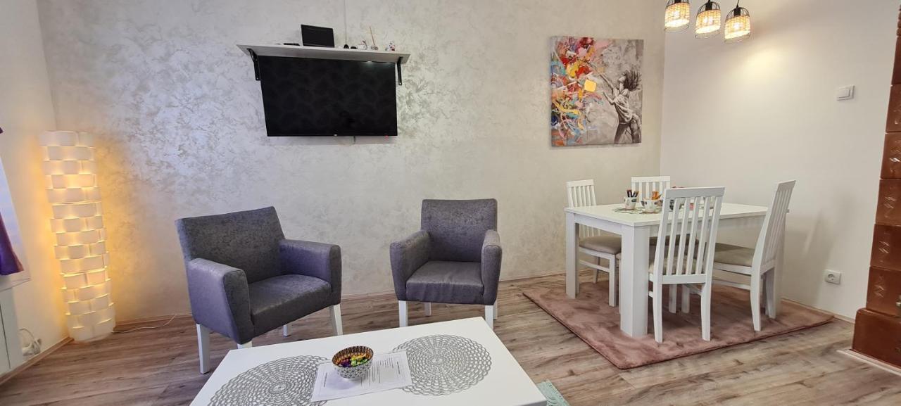 Julija Apartment Belgrad Exteriör bild